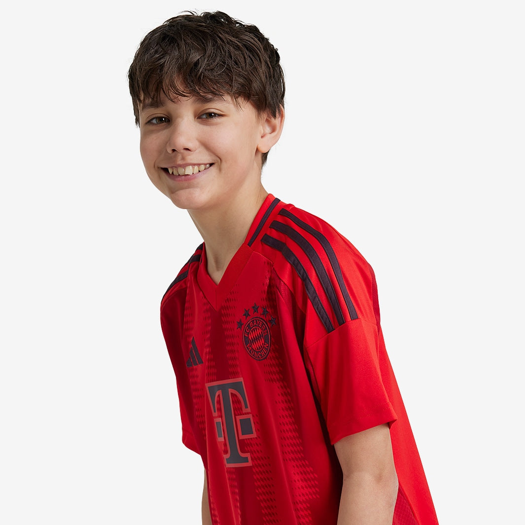 Kids Kit Bayern Munich 2024/25 I Fan