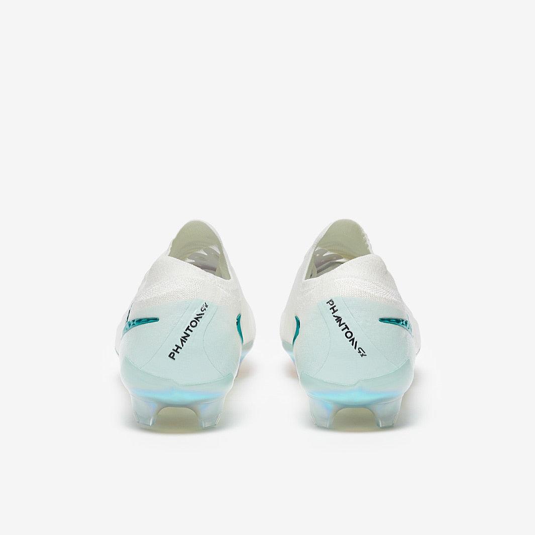 Football Boot Phantom GX 2 Elite FG