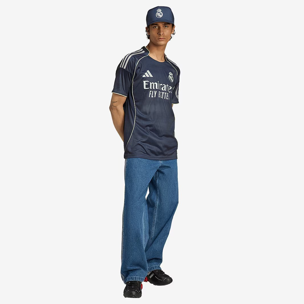 Jersey Real Madrid 2025/26 II Fan