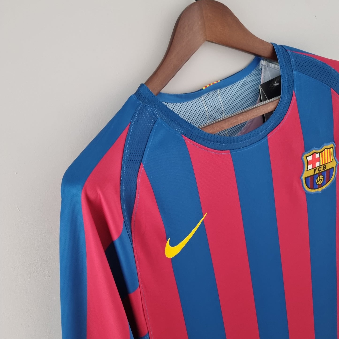Jersey Longsleeve Barcelona 05/06 Grená