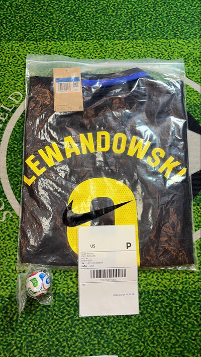 Order shipped by The Stands