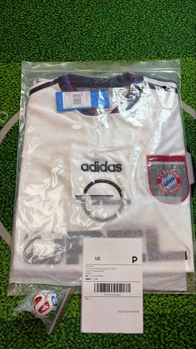Order shipped by The Stands